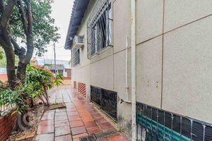 Image 3 - 234127