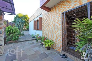 Image 25 - 234224