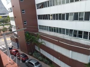 Image 10 - 234537