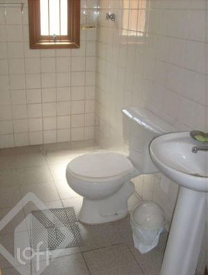 Image 19 - 234560