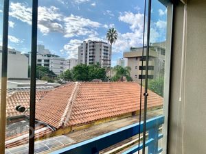 Image 5 - 234698
