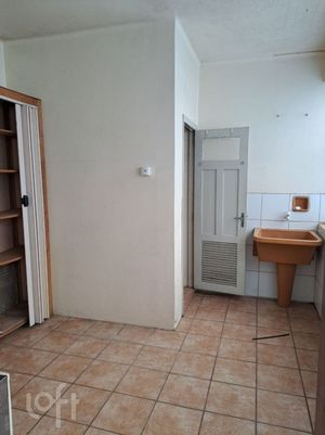 Image 34 - 234821