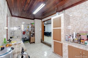 Image 14 - 234971