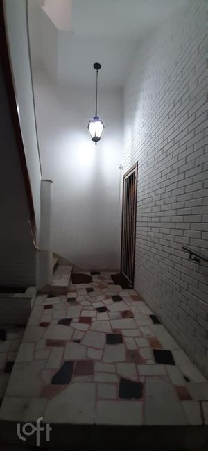 Image 29 - 235146