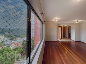 Image 3 - 235150