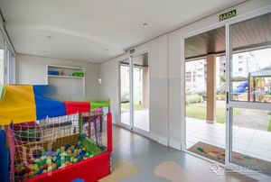 Image 33 - 235218