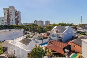 Image 14 - 235313
