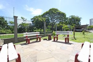 Image 11 - 235399