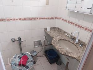 Image 12 - 235484
