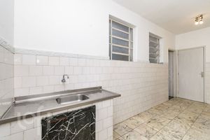 Image 19 - 235639