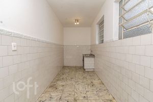 Image 17 - 235639