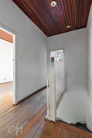 Image 26 - 235658