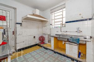 Image 13 - 235658