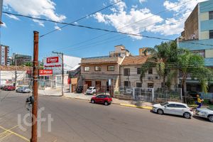 Image 33 - 235658