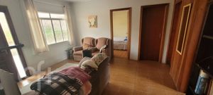 Image 3 - 235853