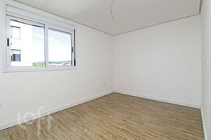 Image 19 - 235876