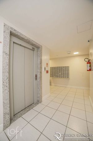 Image 39 - 235928