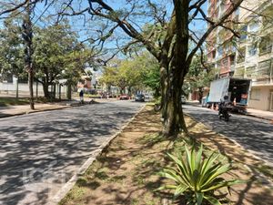 Image 36 - 235948