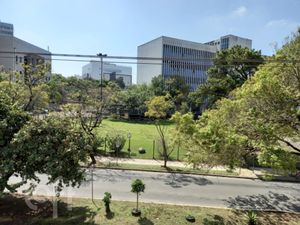 Image 17 - 235948