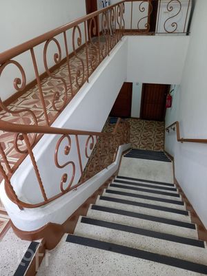 Image 20 - 236080