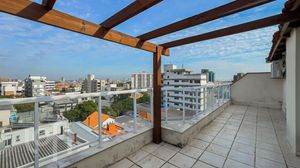 Image 30 - 236105