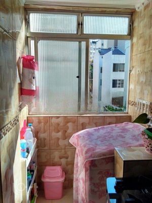 Image 4 - 236230