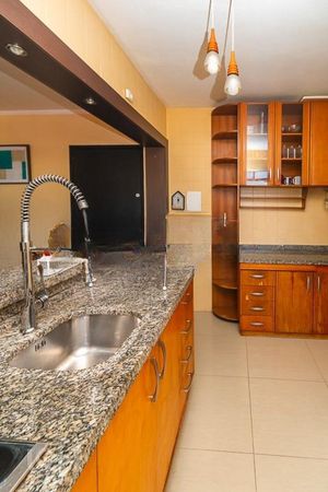 Image 25 - 236252