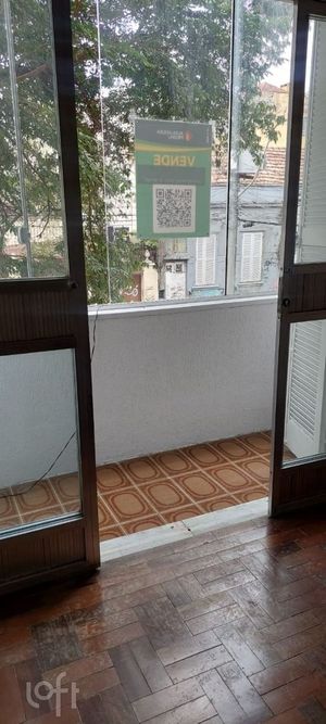 Image 17 - 236295