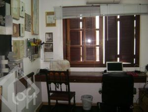 Image 32 - 236375