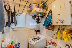 Image 20 - 236472