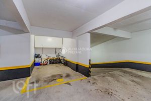 Image 37 - 236472