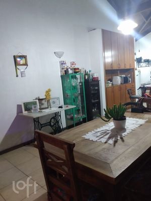 Image 10 - 236482