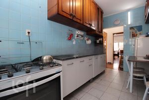 Image 19 - 236537