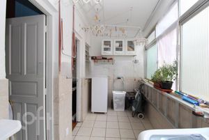 Image 22 - 236537