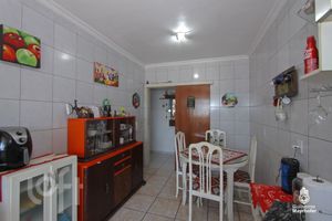 Image 15 - 236618