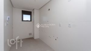 Image 3 - 236648