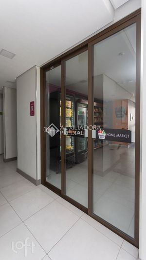 Image 15 - 236648