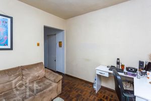 Image 1 - 236665