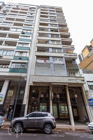 Image 11 - 236665