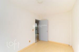 Image 4 - 236681