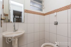 Image 29 - 236685