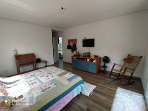 Image 22 - 236699
