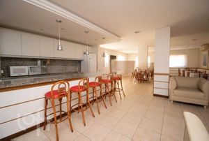 Image 35 - 236710