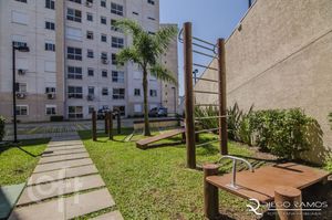 Image 36 - 236946