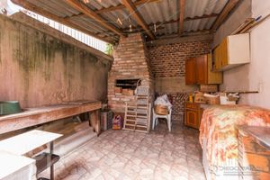 Image 25 - 237021
