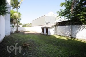 Image 42 - 237285