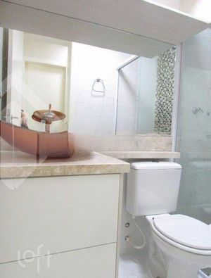 Image 19 - 237486