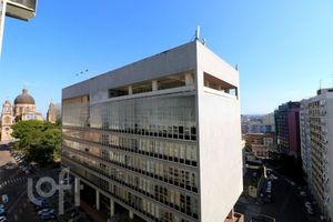 Image 11 - 237520