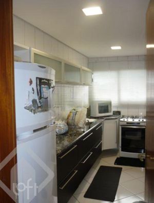 Image 12 - 237613