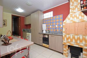 Image 37 - 237686